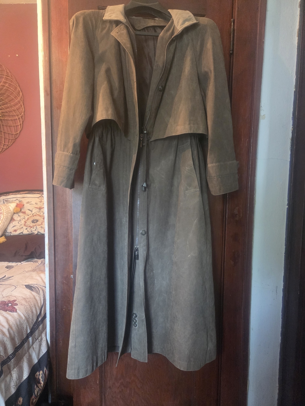 London Fog Tan/BrownTrench Coat with Cape Overlay